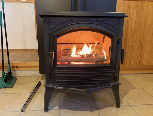 癒しの薪ストーブ。 アイキャッチ画像